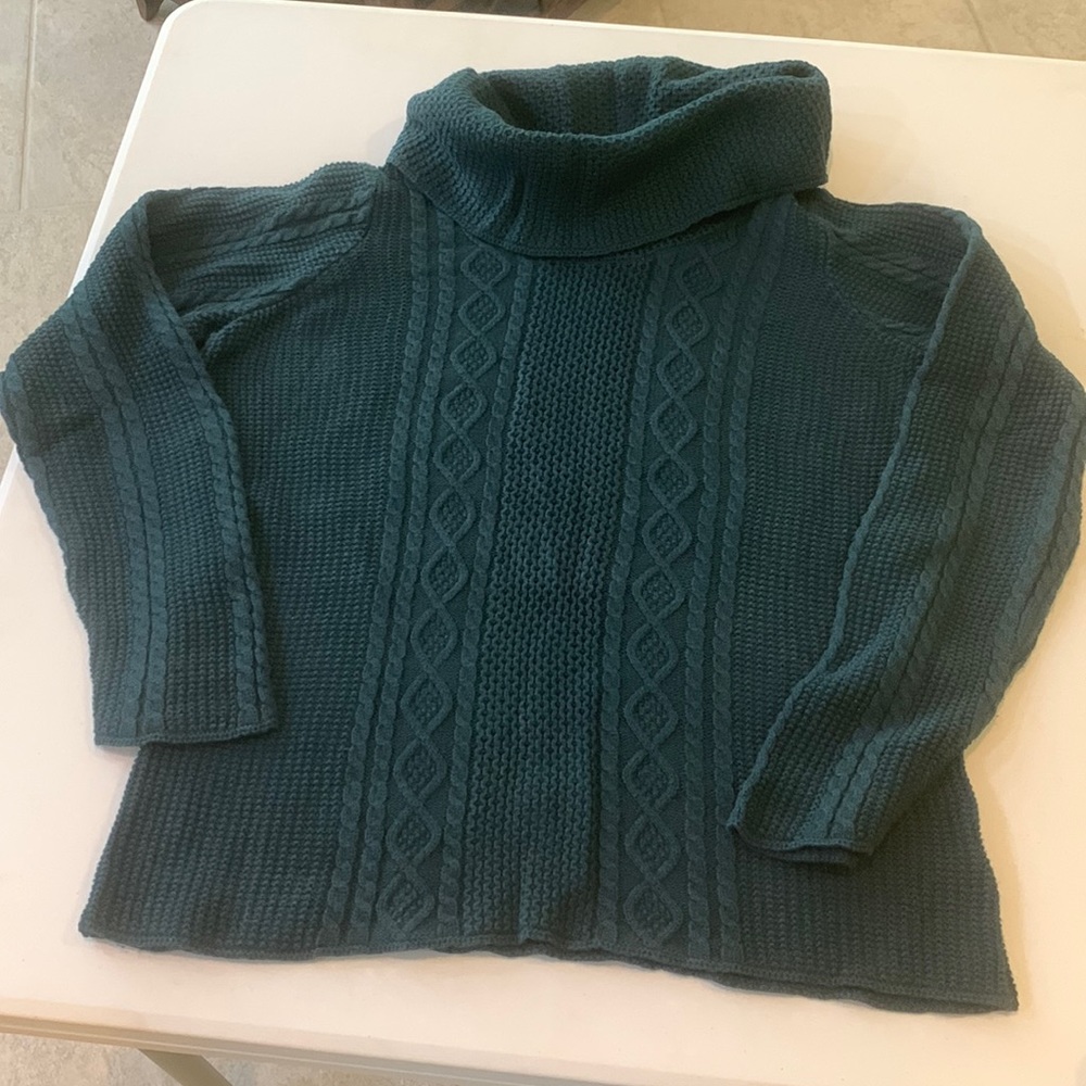 Croft &Barrow Sweater